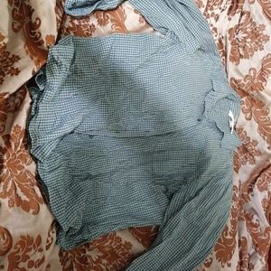 Women's XL Old Navy button up plaid blue teal shir